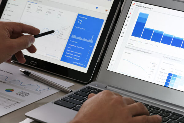 چطور برای کسب و کار خود تبلیغ کنیم؟ 6 تبلیغ برای کسب و کار