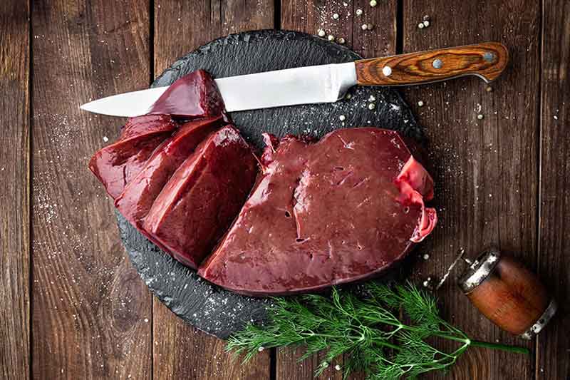 برای افزایش پلاکت خون چه بخوریم؟ + ۱۰ ماده غذایی برای افزایش پلاکت خون_ستاره شو 53 جگر گاو، برای افزایش پلاکت خون چه بخوریم؟